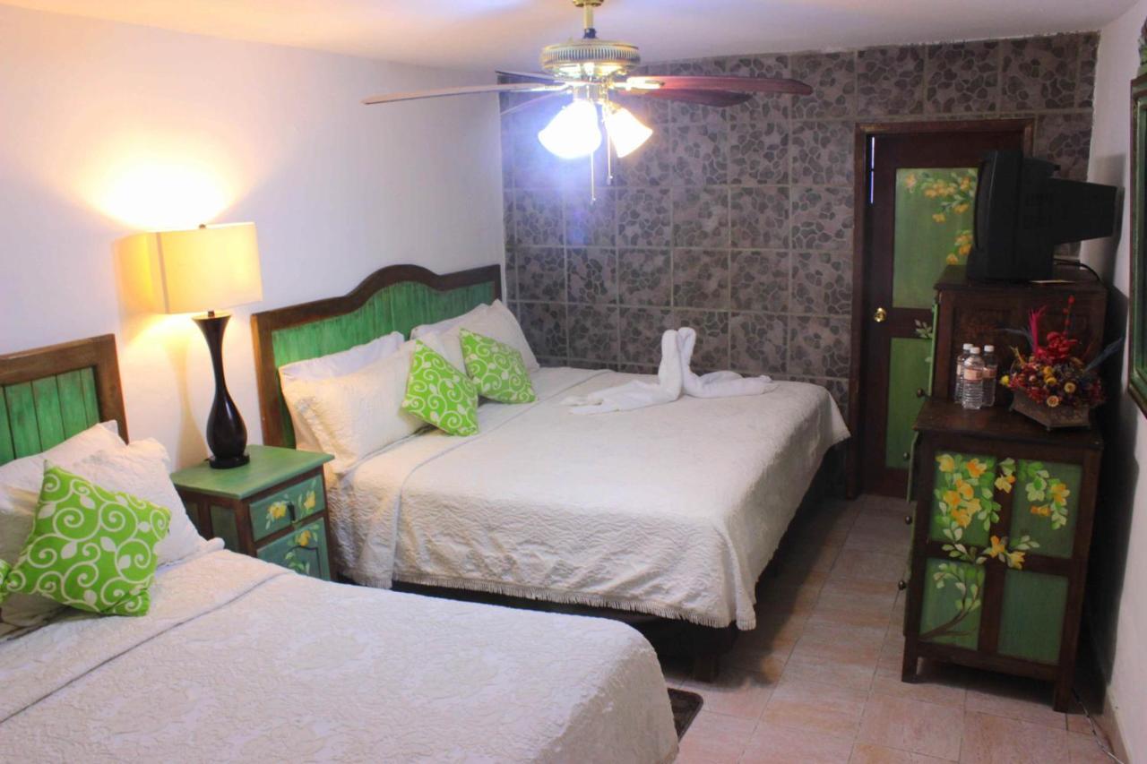 Casa Quatro Aparthotel San Miguel de Allende Bagian luar foto